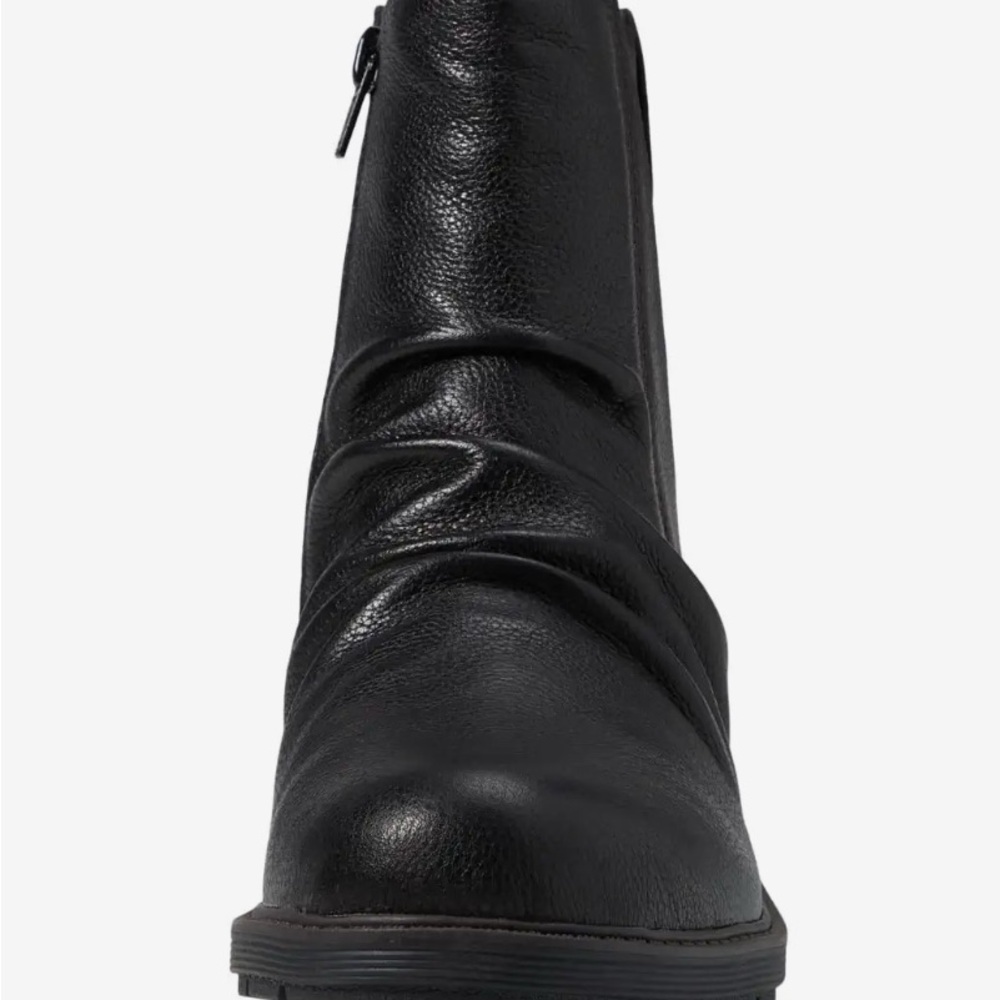 Clarks Hearth Rose Black Leather Women's Boot Size 8M New Without Box - Picture 3 of 3